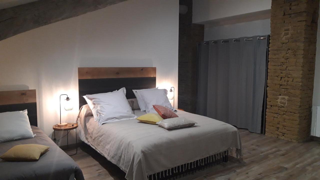 Les Chambres De Lili Saint-Loup  Екстер'єр фото