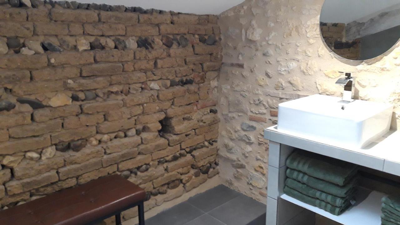 Les Chambres De Lili Saint-Loup  Екстер'єр фото